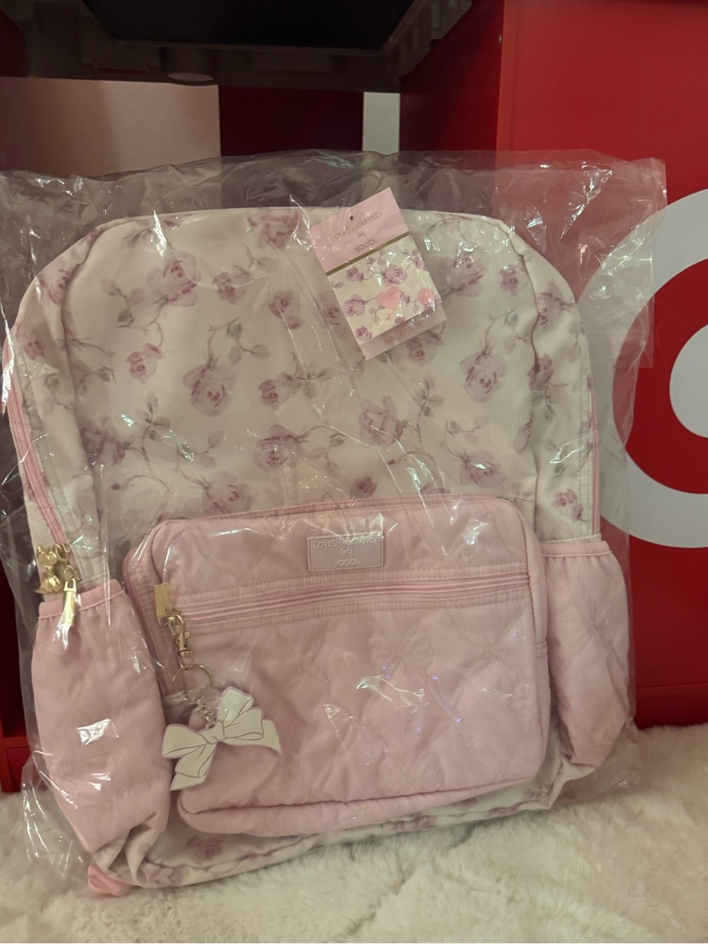 LoveShackFancy × Target
Ribbon Rosa Floral Backpack
Sterling Dusk. Sealed Tags